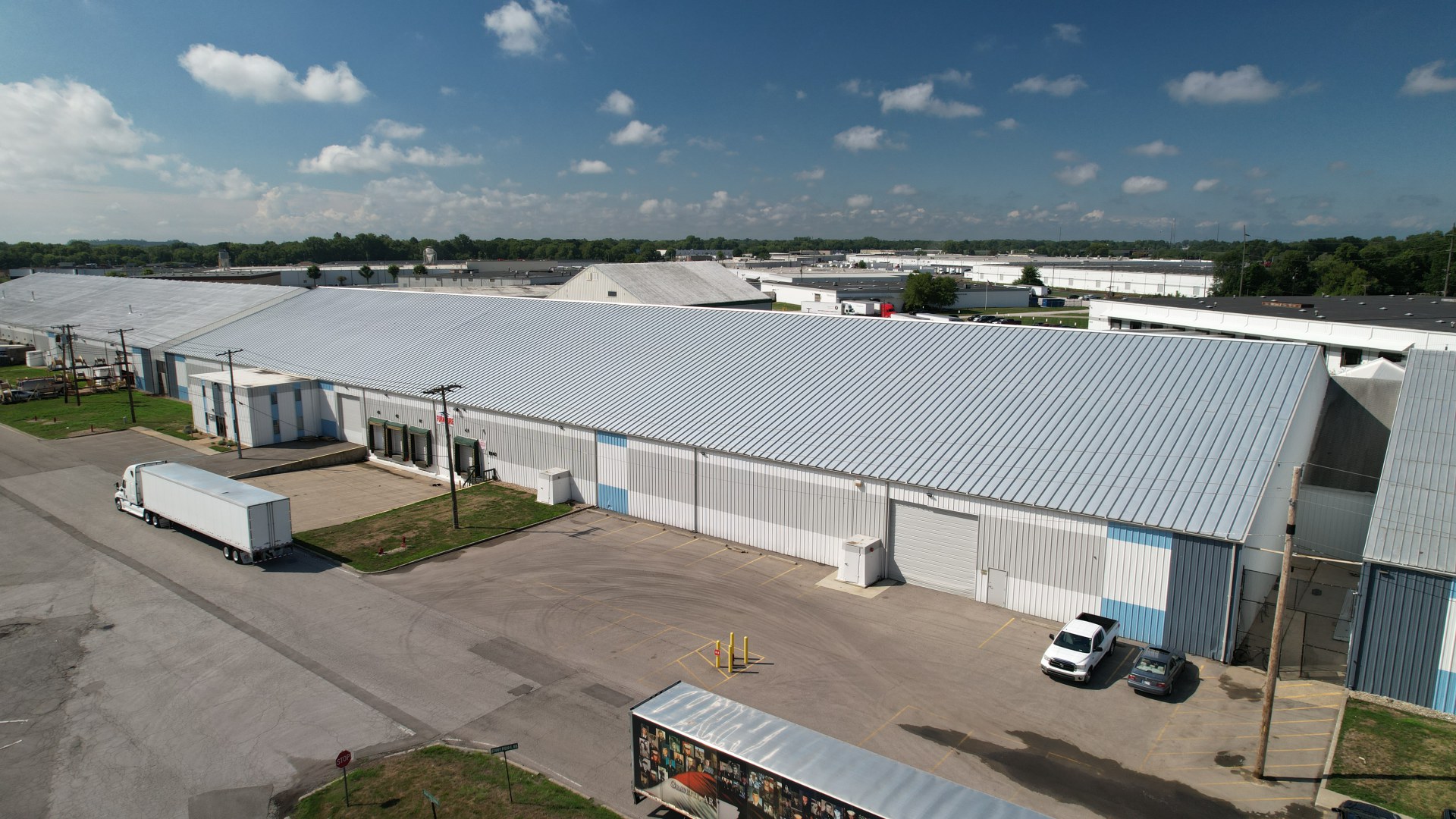 1704 1940 Stout Field Midwest Properties